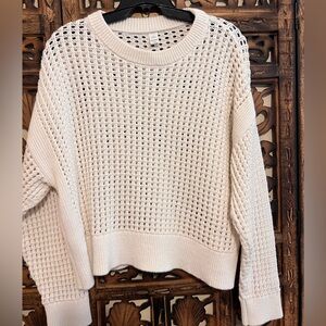 Old Navy Women's Cream Knit Sweater